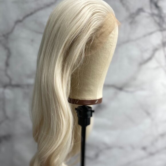 Platinum Blonde Lace Wigs - Picture 4 of 7
